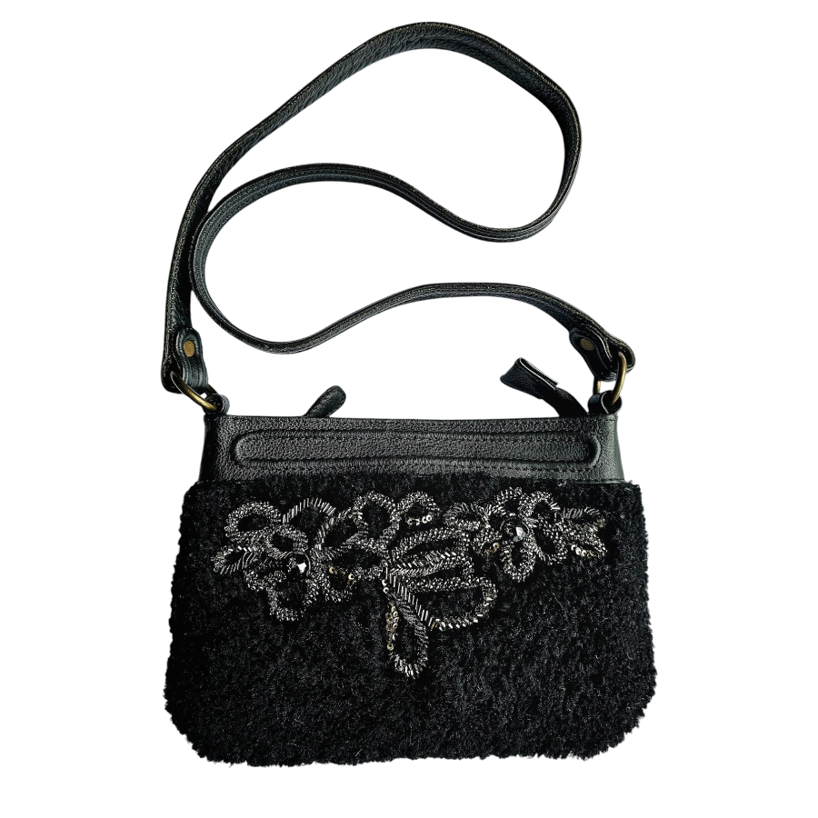 Embroidered Shoulder Bag - Antik Batik - Re:Velvet