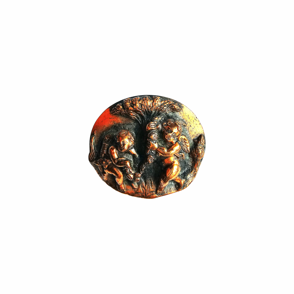 Baroque Style Angel Sculpted Resin Brooch - Re:Velvet