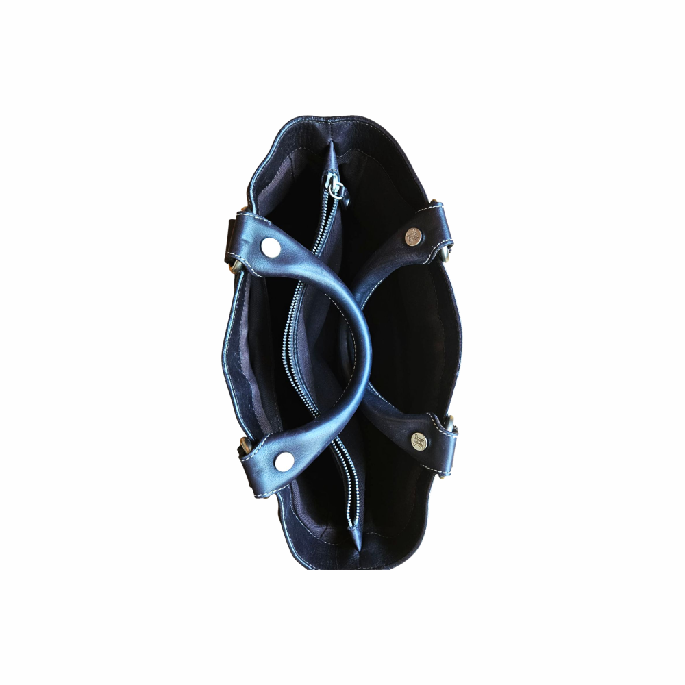 Early 2000s Iconic Calfskin Handbag - Céline