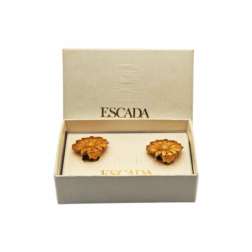 Gold Plated Daisy Flowers Clip On Earrings - Escada