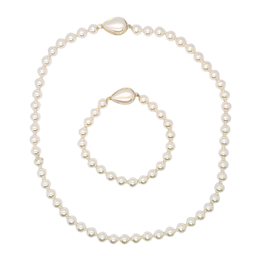 Akoya Pearl Strand Necklace - Re:Velvet