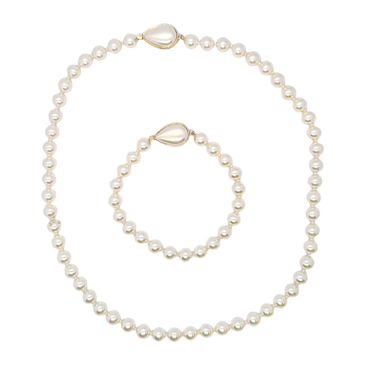 Akoya Pearl Strand Bracelet - Re:Velvet