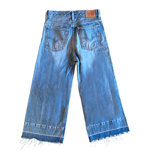 Wide Leg Distressed Fringed Bleach Denim - Levi Strauss - Re:Velvet