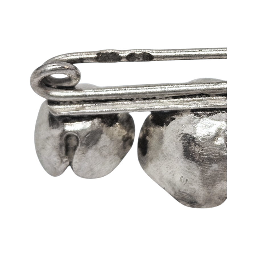 Vintage Silver Roses Brooch - Re:Velvet