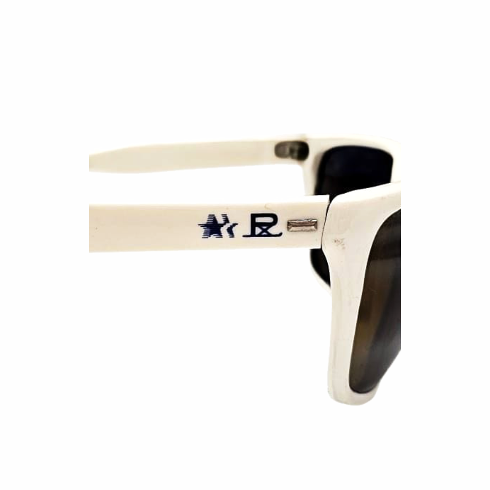 Vintage 1980s - PX-2000 White Nylon Cat-Eye Sunglasses - Vuarnet