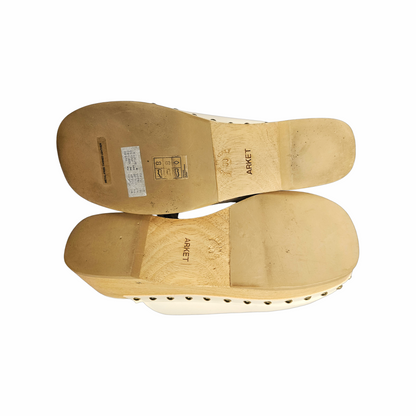 Vachetta Leather Wooden Sole Studded Clogs - Arket