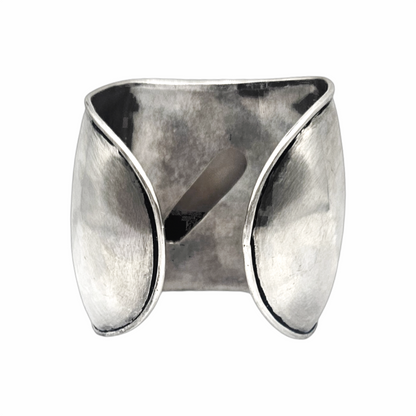 Vintage modernist silver cuff bracelet with orange spiny oyster shell inlay