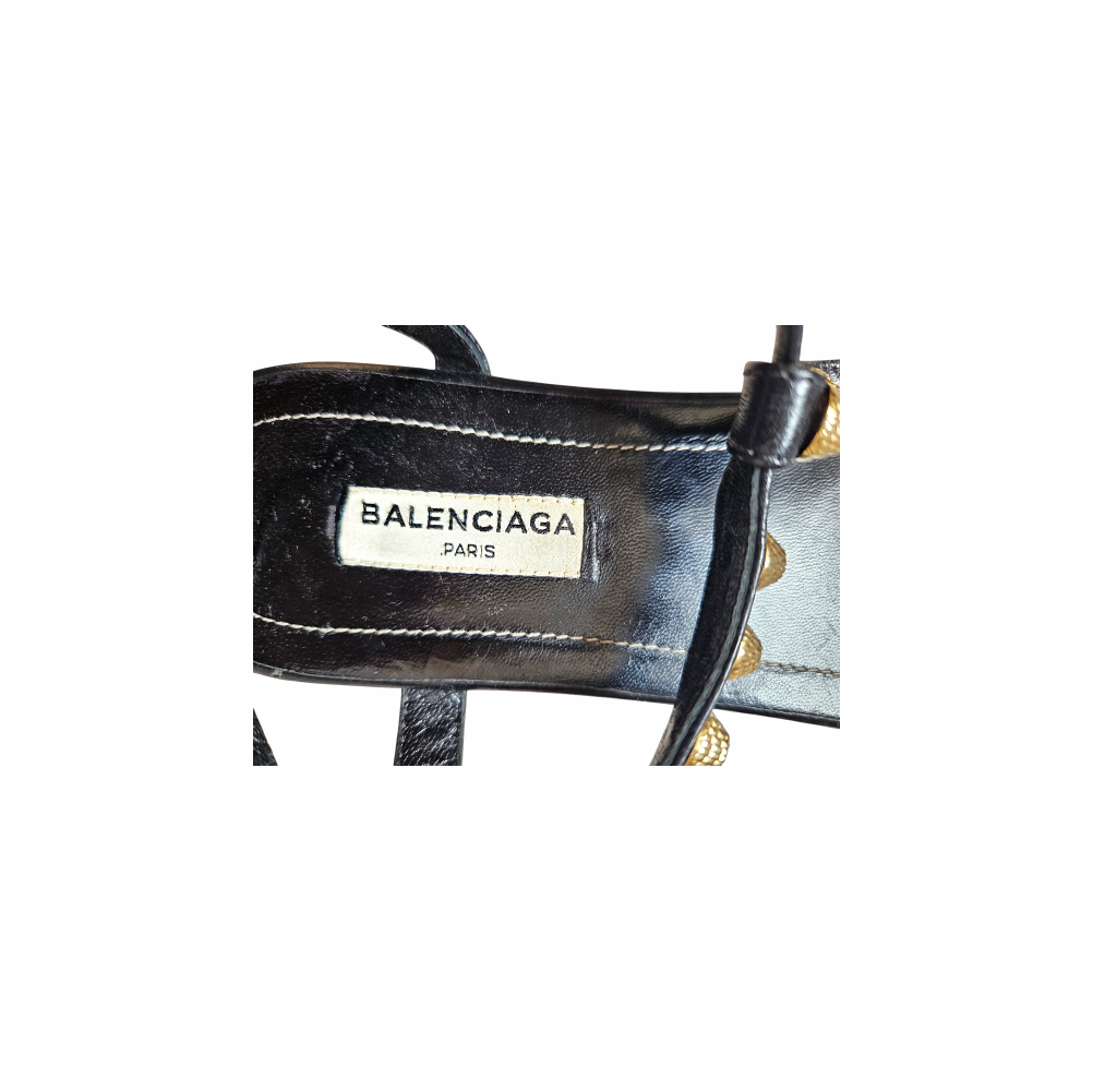 Studded Thong Sandals "Arena" - Balenciaga - Re:Velvet