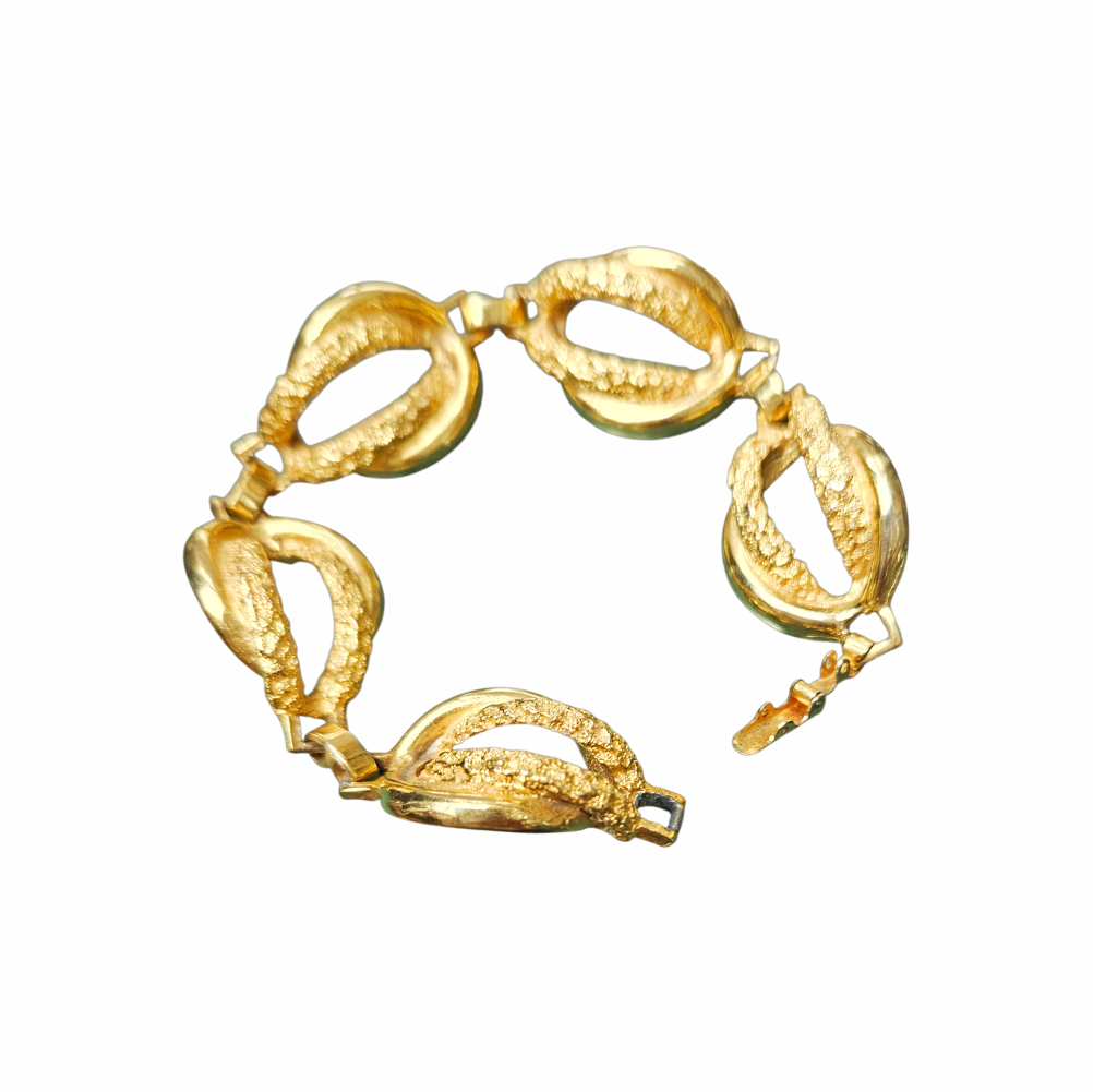 Vintage Gold-Tone Textured Oval Link Bracelet - Re:Velvet