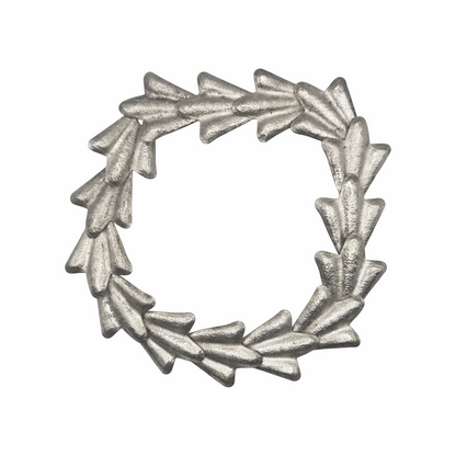 Vintage 925 sterling silver modernist necklace with articulated hammered leaf links