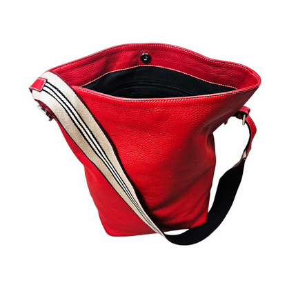 Vintage Y2K Pebble Leather Bucket Bag with Striped Webbing Strap - Burberry