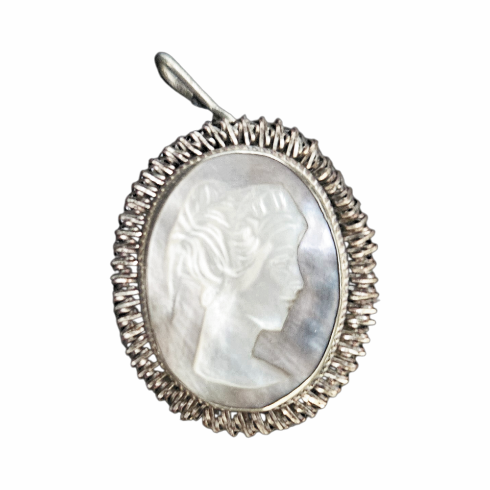 Vintage  Early 1900s 800 silver oval cameo brooch pendant with carved female profile