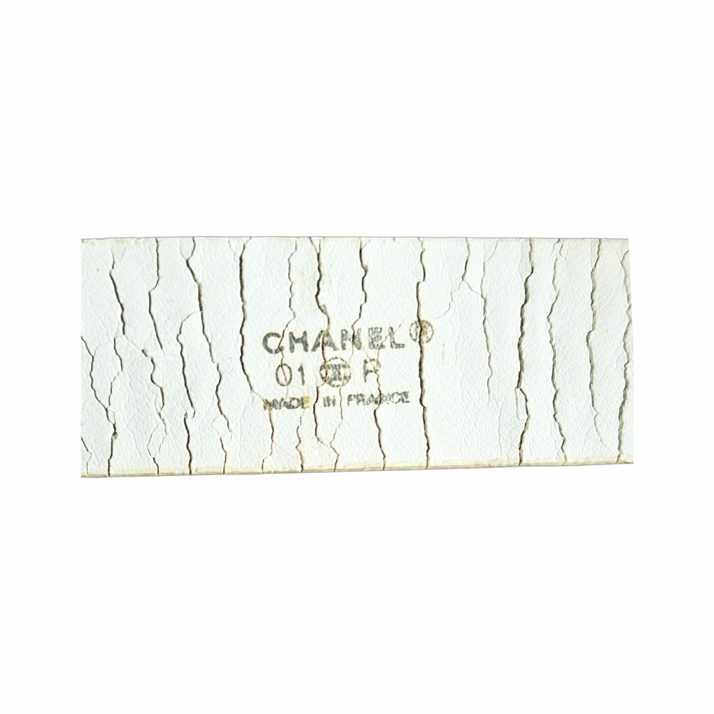Spring 2001 White Patent Leather Belt with Gold-Tone Logo Buckle - Chanel