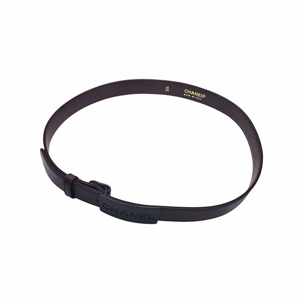 Vintage 1990s- 2000s Caviar Leather Belt with Black Logo Plaque - Chanel