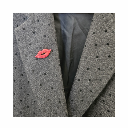 Pop Ruby Red Crystal Pavé Lip Brooch - Re:Velvet