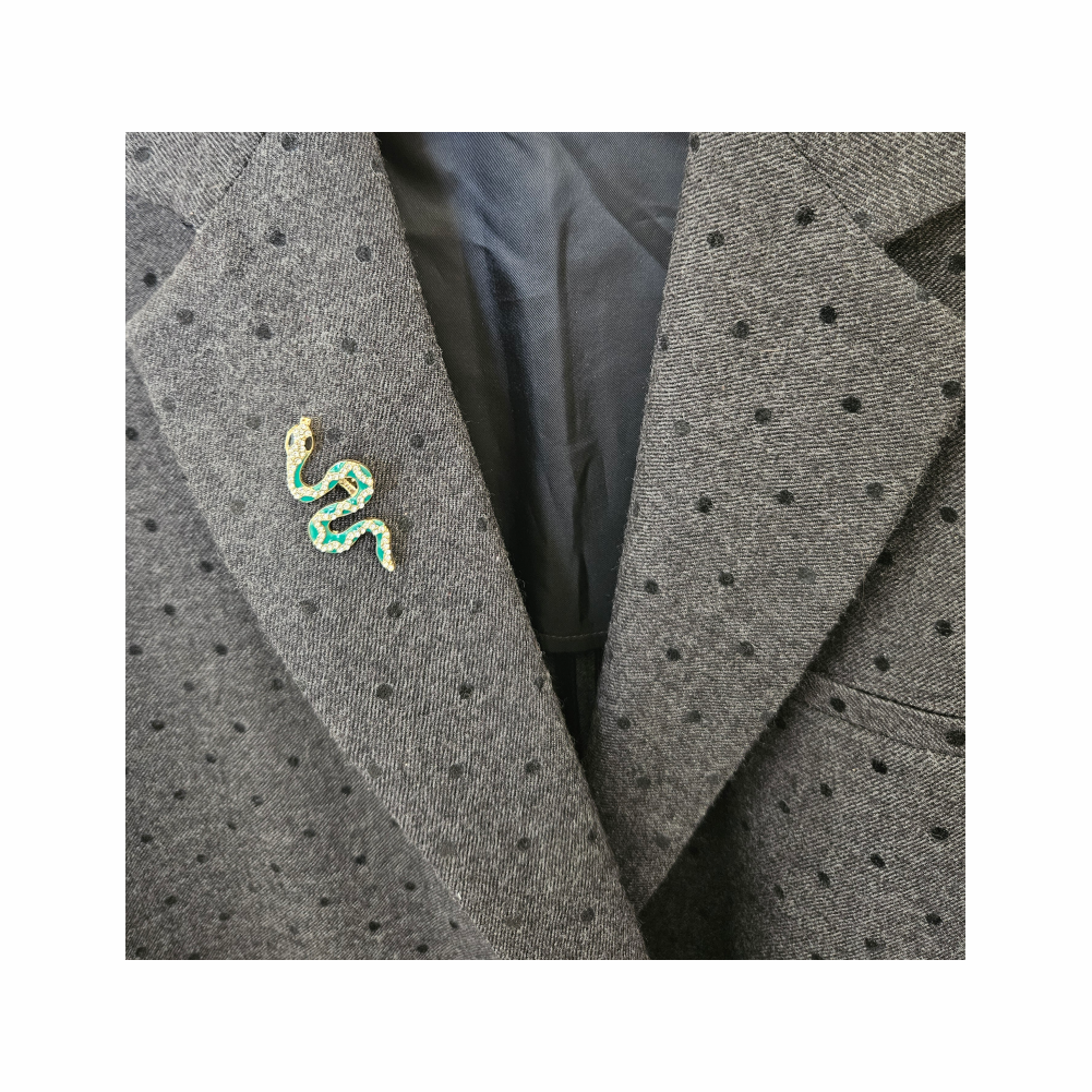 Vintage-Style Emerald Green Enamel Snake Brooch with Crystal Pavé - Re:Velvet