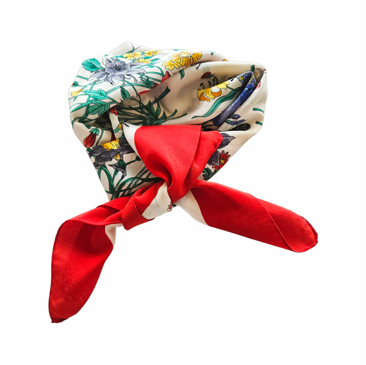 Vintage 1970s Floral Silk Square Scarf by Vittorio Accornero - Gucci