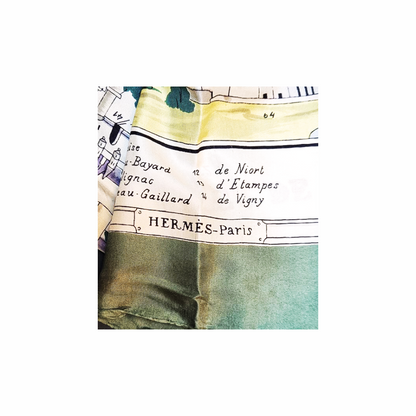 90cm Carré - “Chateaux Historiques de la France- An 1852” - Hermès