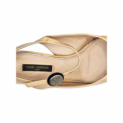 Light Beige Patent Slingback Pumps with Clear Block Heel - Louis Vuitton - Re:Velvet
