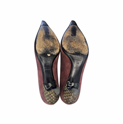 Vintage Y2K Pointed-Toe Pumps with Sculptural Kitten Heels - Prada
