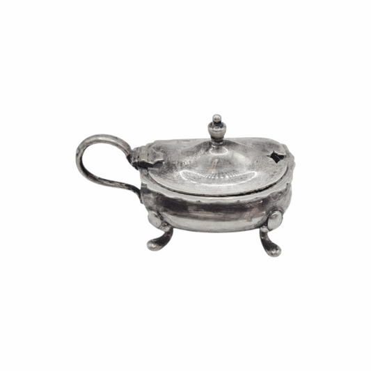 Vintage Regis Plate EPNS silver-plated mustard pot by William Suckling, England, c.1930s–40s, model N220, with hinged lid and four feet.