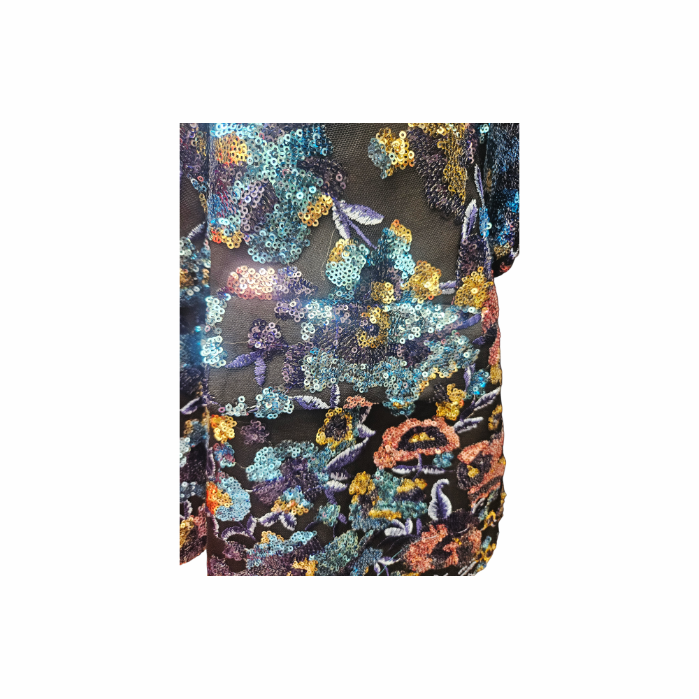 Shop this Self-Portrait black floral embroidered sequin blazer in size M, fully lined and richly embellished in multicoloured botanical motifs.