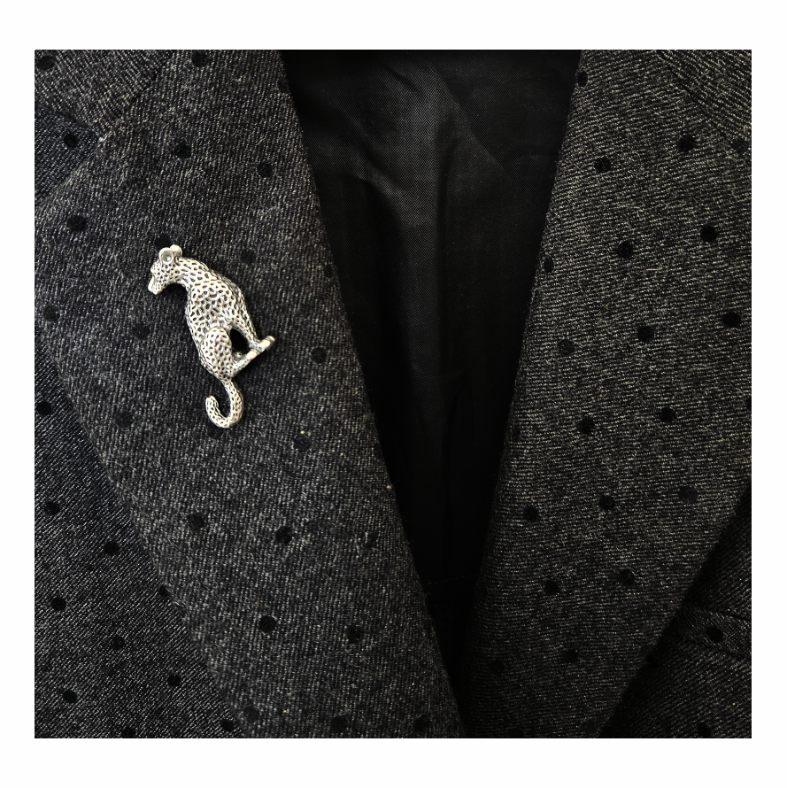 Antiqued Silver-Tone Panther Brooch - Re:Velvet